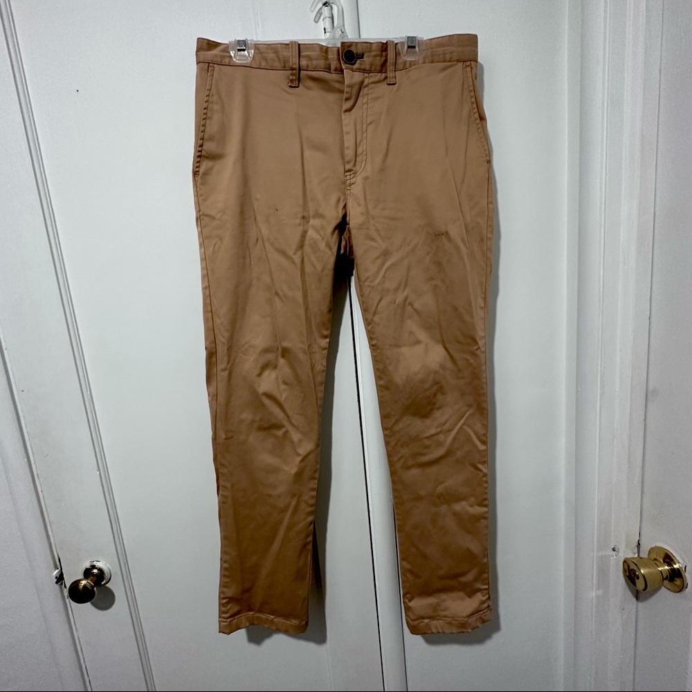 Nifty Genius Chino Pants